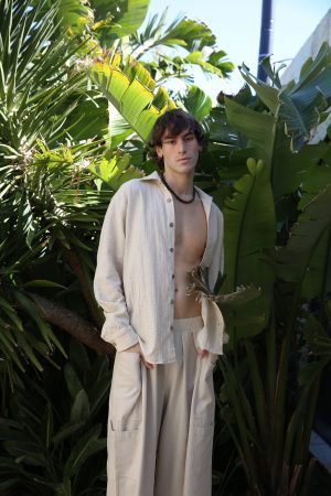 light shirt 3