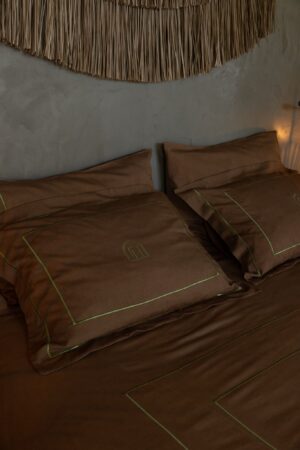 550fe46d-3687-42af-8260-e6ed970af0f1